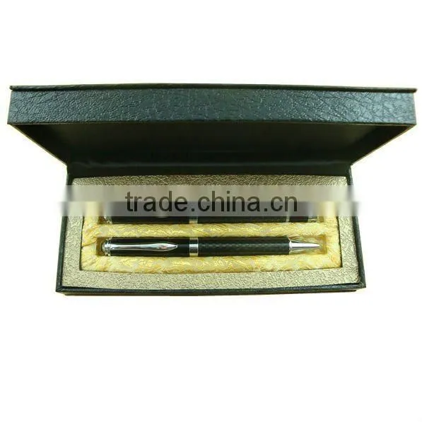 Exclusive carbon fiber roller ball pen gift set