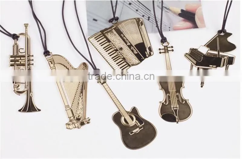 Exquisite Musical Instruments Metal Gilded Accessories Creative Music Bookmarks