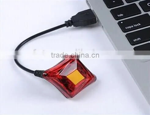 Bicycle USB charging tail lamp