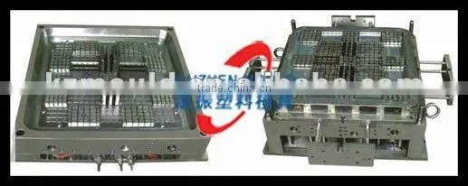 Durable plastic injection tray mould