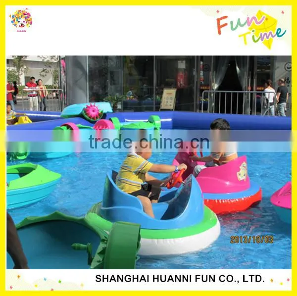 Colorful animals style kids water boat, electric bumper boat