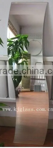 Wavy shaped mirror
