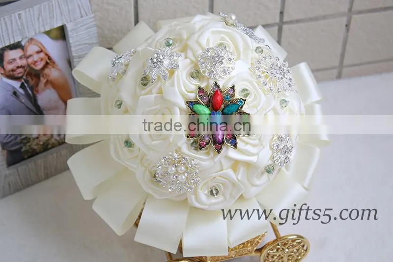 White fabric Wedding Bouquet,Brooch Bouquet for Romantic Wedding