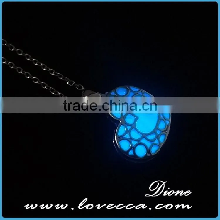 New fashion glowing crystal heart necklace for sale