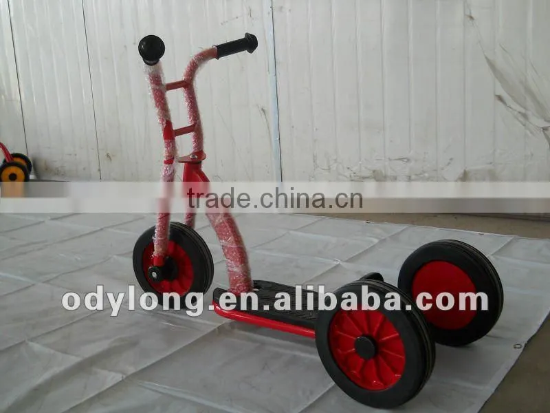 2013 NEW design scooter