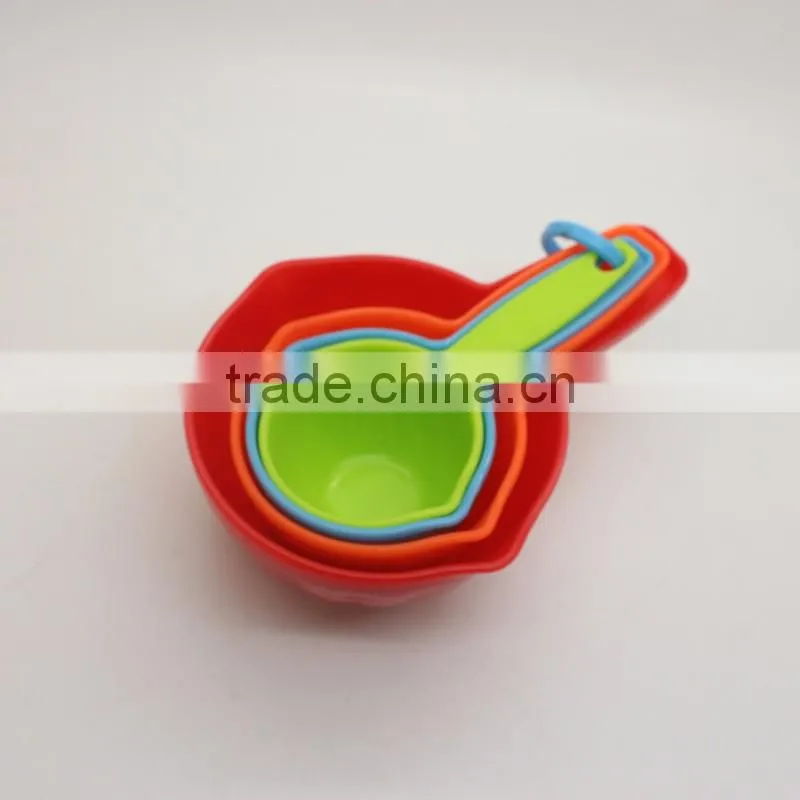 Kitchen Tool Plastic Measuring Cup Set 4 for Cooking Tools Measuring Cup Plastic