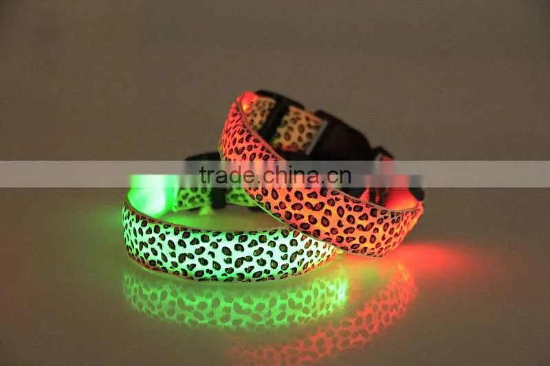 Leopard-print flat fibre LED collar light pet dog collar supports customized size