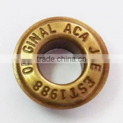 Garment accessory eyelet