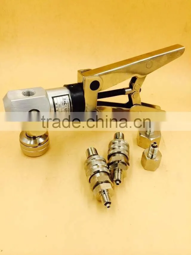 Pneumatic hand pressure test pump