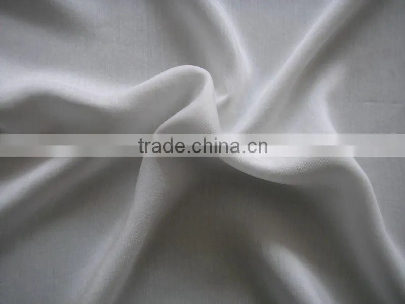 XDR1036 R60S*VISCOSE75D RAYON VISCOSE 1/1 WOVEN FABRIC