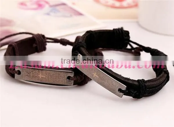 Cheap leather cuff bracelet with engraved metal plate,teen leather bracelet