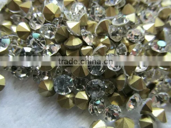 Cheapest China pointback glass stone