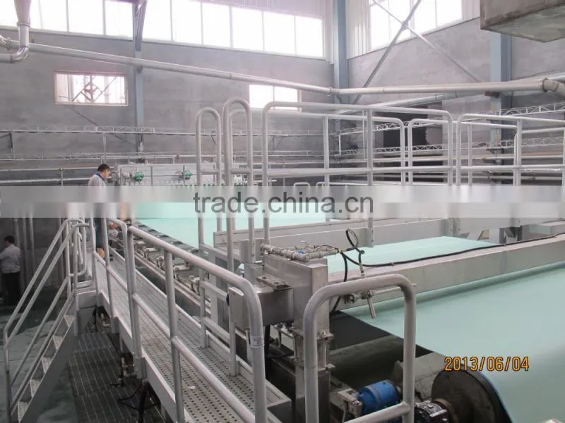Fourdrinier muti-cylinder cultrual paper -making machine