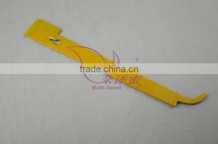 Promotion American Bee Keeping Yellow Honey Bee Galvanized J Hook Hive Tool