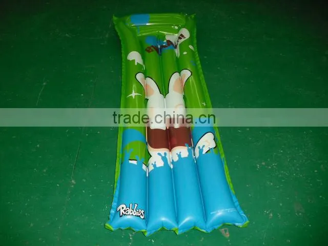 inflatable floating mat