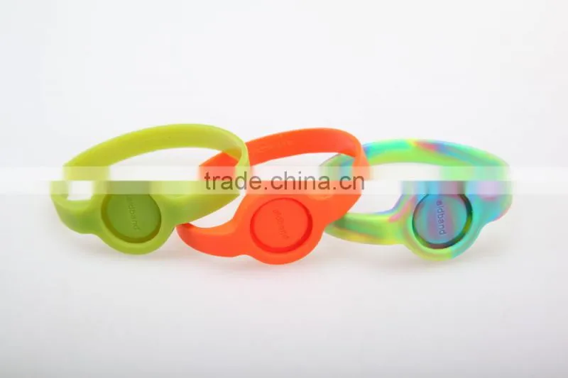 Wholesale customized LED silicone bracelet fashion and funny ,OEM welcome