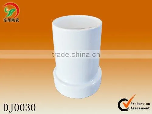 customized design wholesale white ceramic toilet brush holder