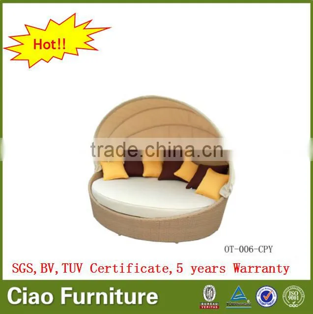 Beach sun bed outdoor rattan round daybed black wicker with canopy