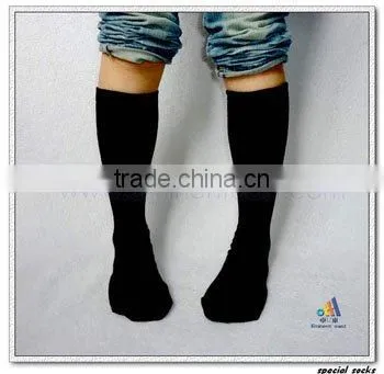 Various matched socks