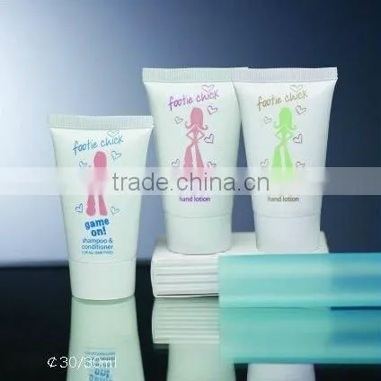 travel shampoo