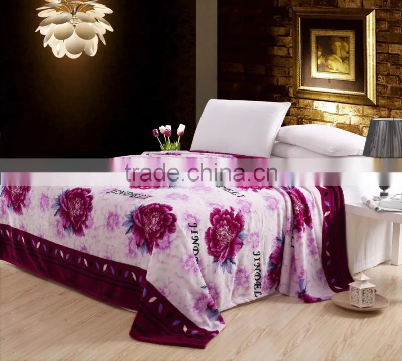 100% Polyester Super Soft Dot Printed Design Coral Fleece Blanket