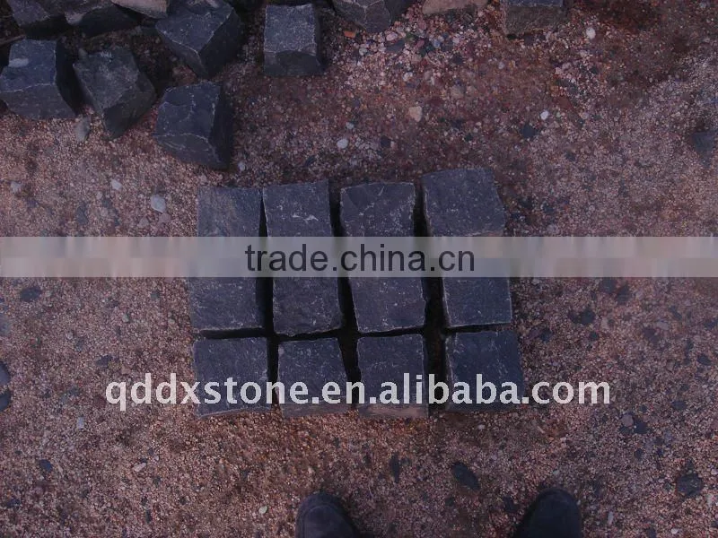 granite cobblestone on mesh