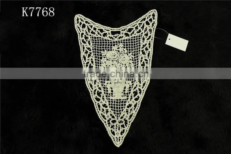 Embroidered cotton small lace collar