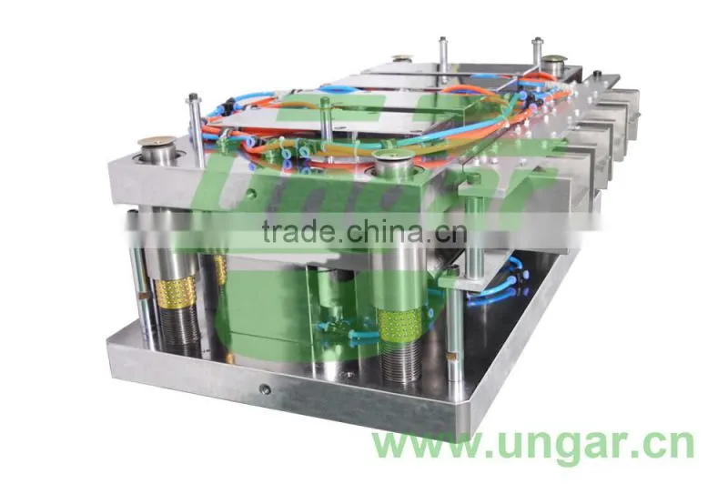 Aluninum foil container mould