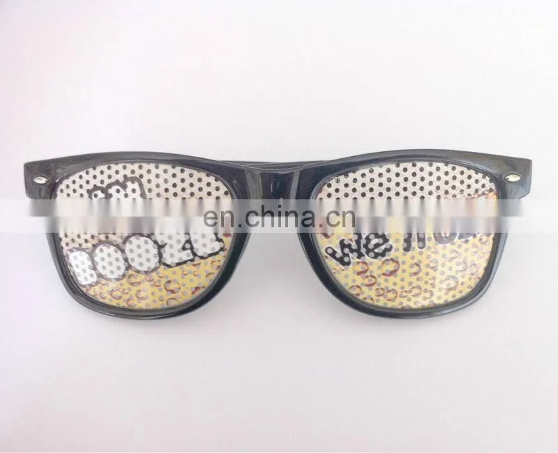 Promotional cheap sunglasses with customized Logo printed on pinhole lens