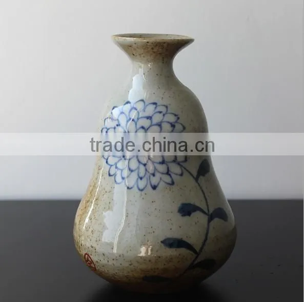 Jingdezhen Blue And White Floret Bottle Hand-Painted HY0013