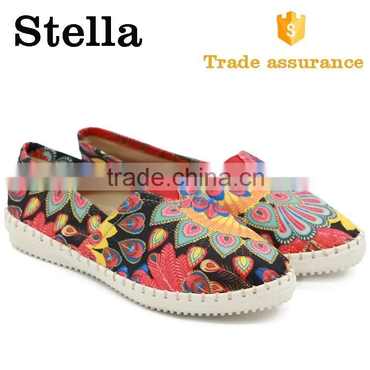 colorful peacock stitching casual rubber leather moccasin