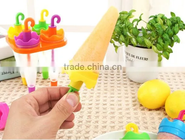 Set of 4 Ice Cream Pop Molds Ice Lolly Makers
