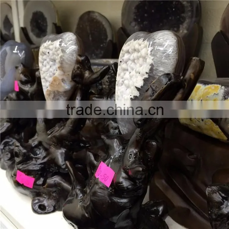 Natural Agate Geode Heart Shaped Stone Crystal Ornaments