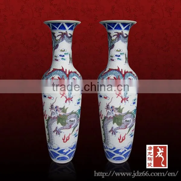 Colorful glaze large vase carved with Chinese dragon pattern