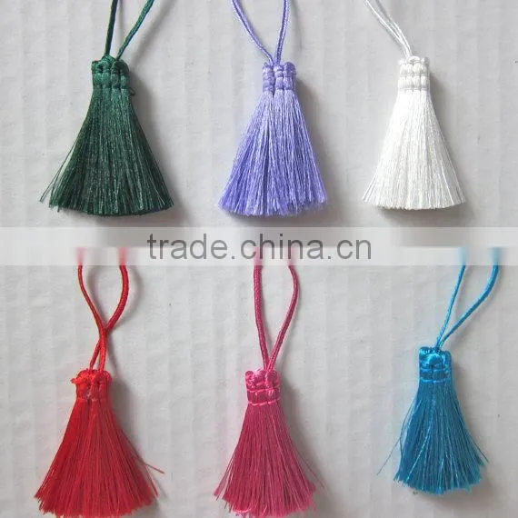Fashion Custom Colorful Women's cotton red tassel for bag decoration