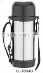Vacuum travel bottle