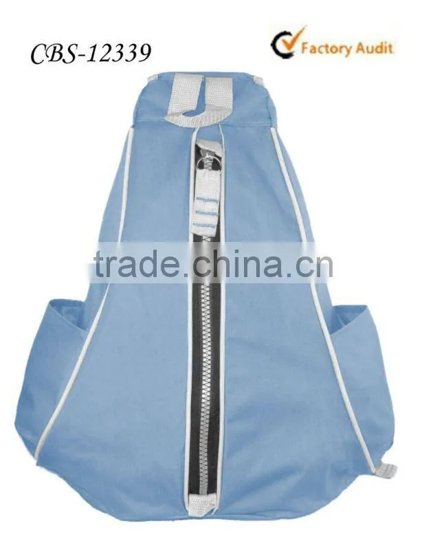 2015 Sporty Zippered triangle bag