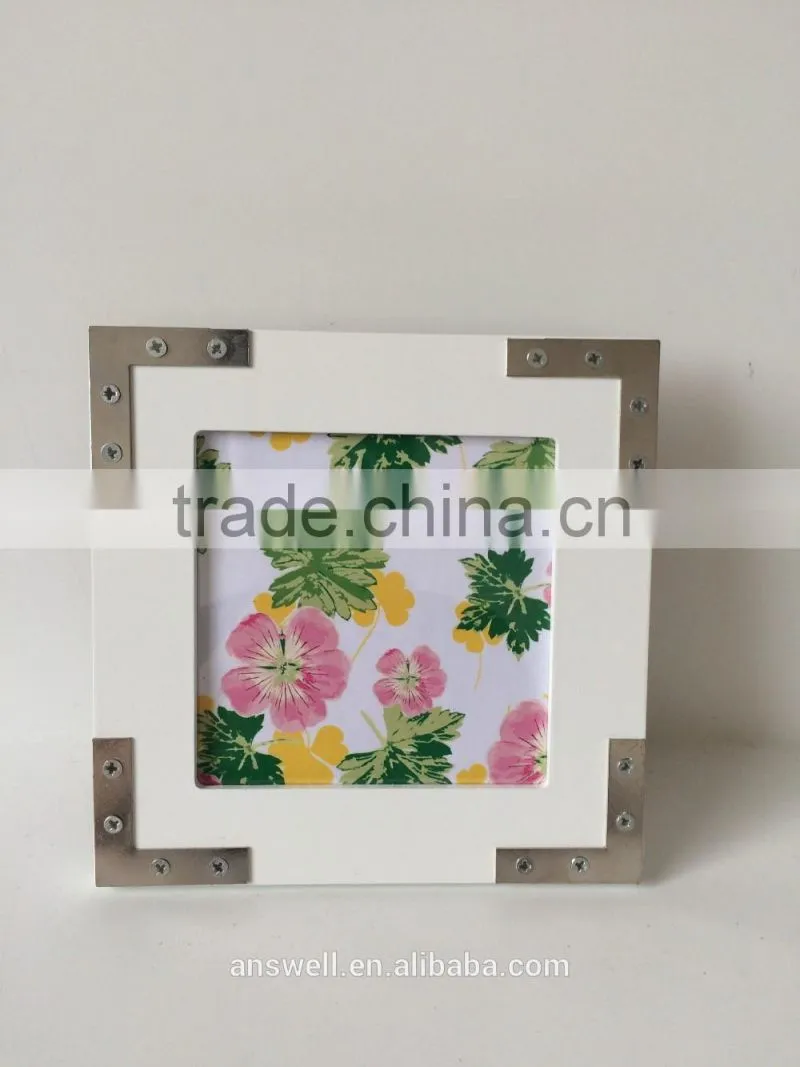 latest design of photo frame wooden photo frame with metal corners