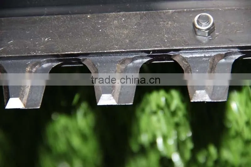 Powerful gasoline hedge trimmer