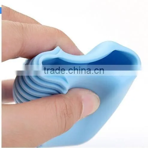CY177 Mini Candy Colour Wash Board, Silicone Hand-Held Washing Clothes Brush Cleaning Laundry Washboard