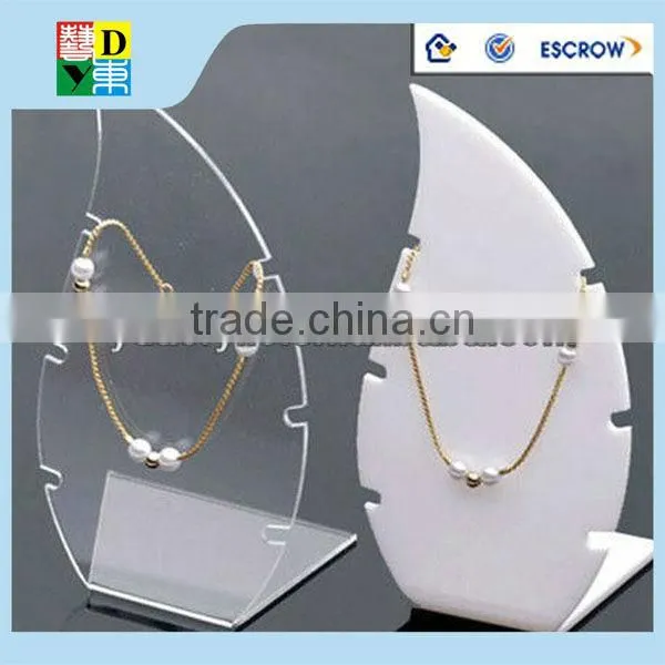 Luxury design acrylic jewelry display stands for necklace 2015 latest design acrylic display for jewelry acrylic show case
