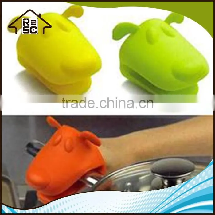 NBRSC Strict Quality Checked Anti Slip Silicone Oven Mitt Kitchen Glaove Oven Mitt Silicone Item For Using Silicone Gloves