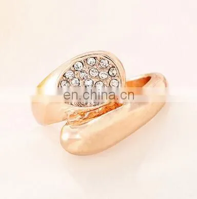 2017 New Arrival Luxury Wedding Rings Jewelry Geometry Shape CZ Ring Feminino Bijoux