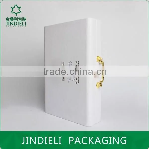 beautiful white leather cosmetic box packaging