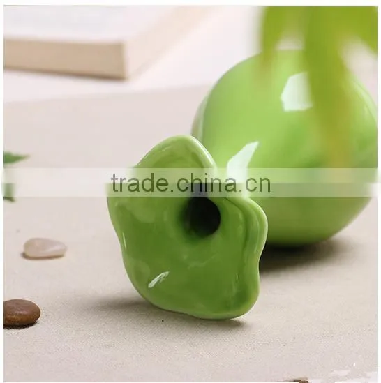 Chinese ceramic vase wholesale flower shape with bright and colored glazed for furnishing