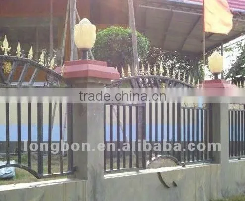2013 Top-selling modern garden border fence edging
