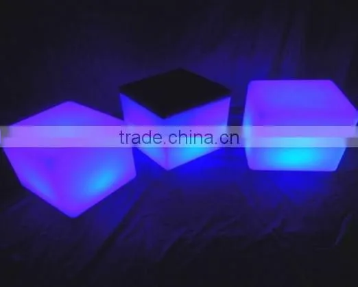 RGB illuminated LED light cube / rechargable outdoor and indoor LED cube seat with cushion