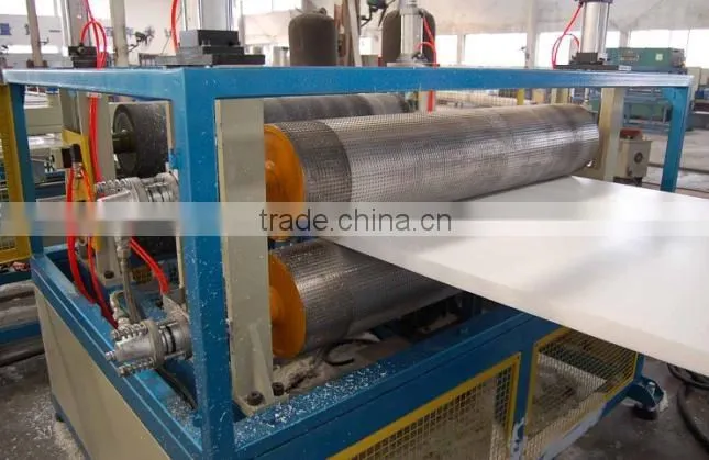 Plastic products making machine: XPS Foamed Sheet Machine
