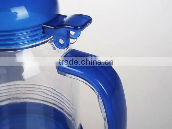 A051 300ml kitchen cooking plastic oil can with lid and handle