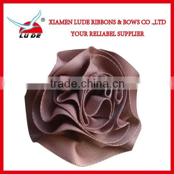 colorful handmade carnation flower ribbon for the mothers' day gift packing